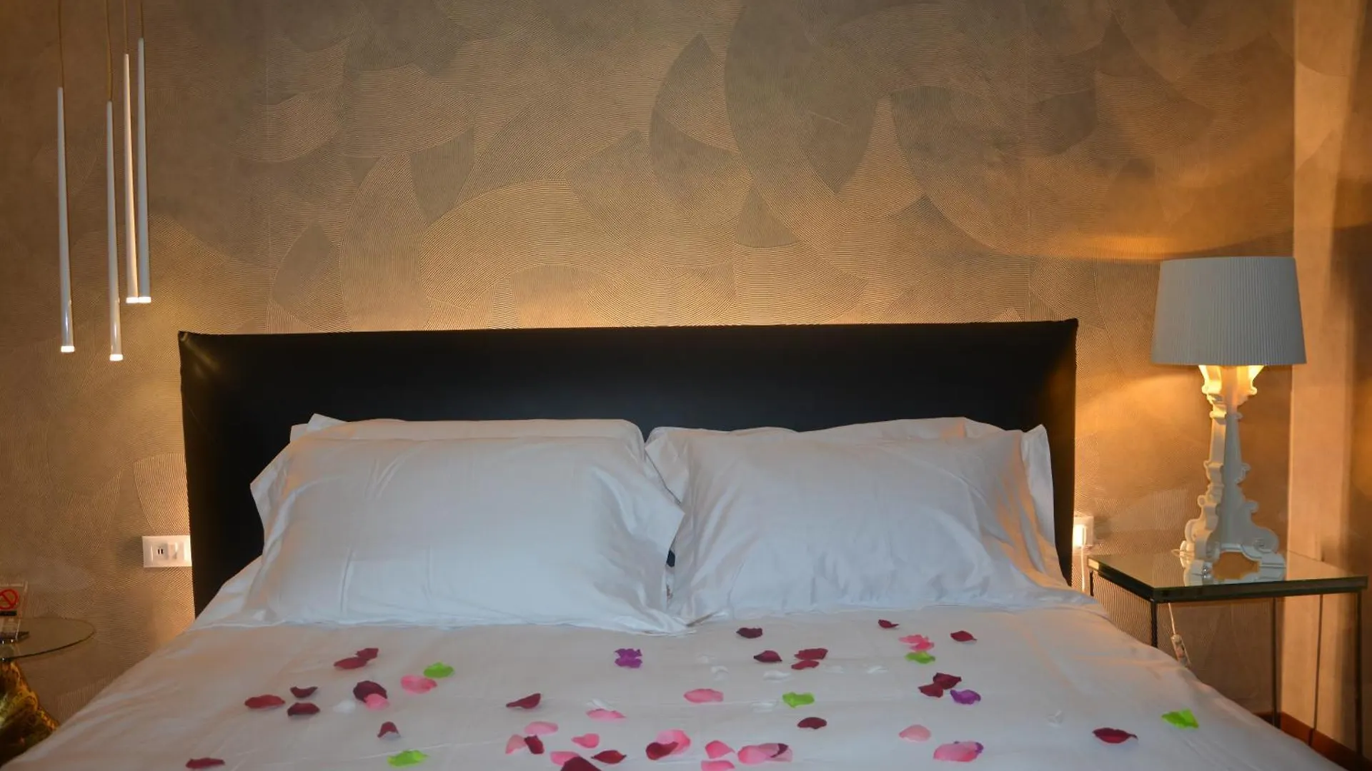 公寓式酒店 Alba Suites Vlorë 阿尔巴尼亚