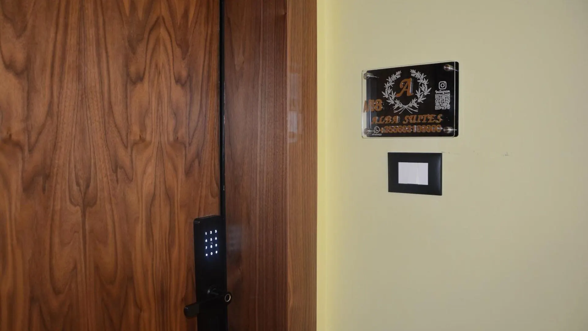 Alba Suites Vlorë 公寓式酒店