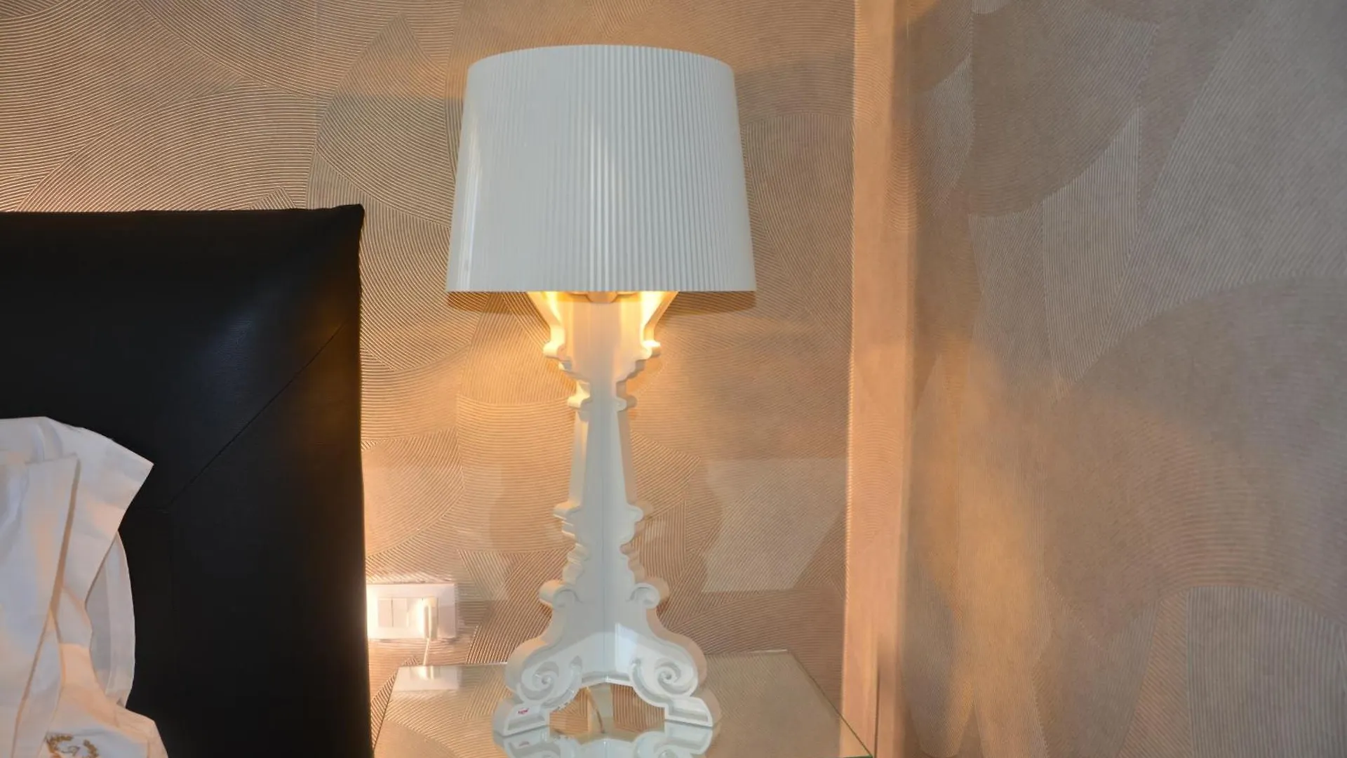 Alba Suites Vlorë 公寓式酒店